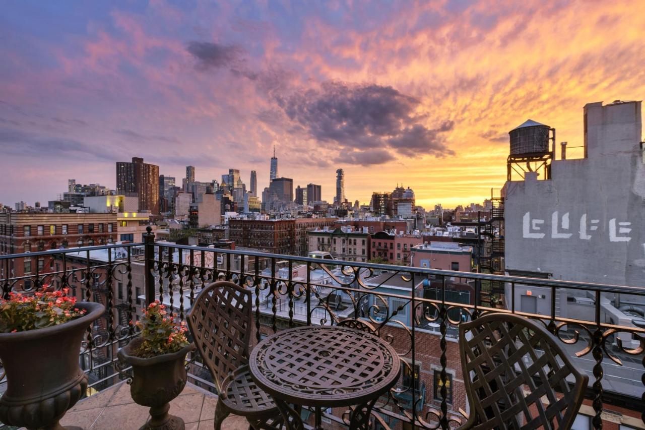 The Historic Blue Moon Hotel - Nyc New York Exterior photo